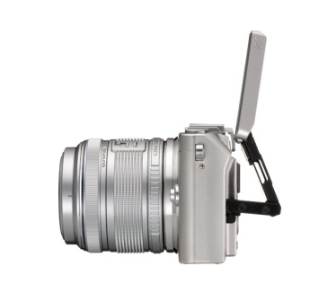 Olympus E-PL5 + 14-42mm II R f/3.5-5.6 + 40-150mm R f/4.0-5.6 Zilver