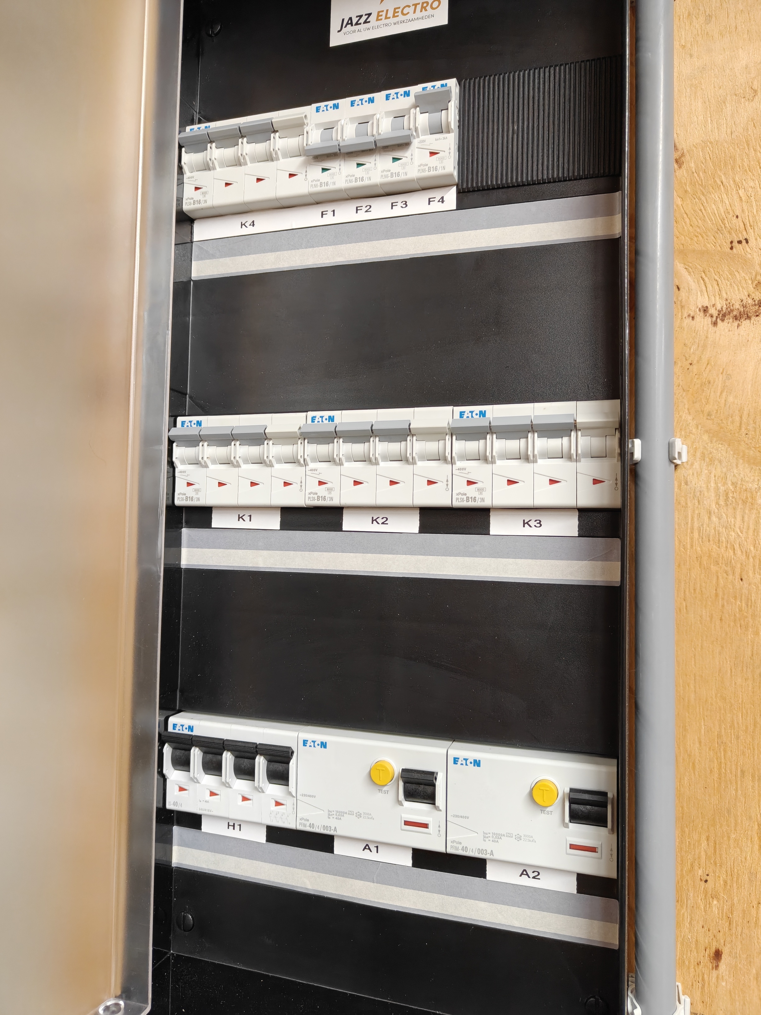 Afbeeldingslocatie: https://tweakers.net/i/TYA-z1GDPURvNHFrjoflY9_g2eI=/fit-in/4920x3264/filters:max_bytes(3145728):no_upscale():strip_icc():strip_exif()/f/image/mGGDTsxkScmzudGcAbUMPdMU.jpg?f=user_large