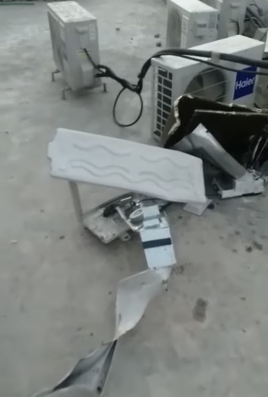 Afbeeldingslocatie: https://tweakers.net/i/TnUyDZUI6bVLVZfDp_2C7iiVhAE=/x800/filters:strip_icc():strip_exif()/f/image/7N7qwfmKUdZtjE7cLMwWyxNL.jpg?f=fotoalbum_large