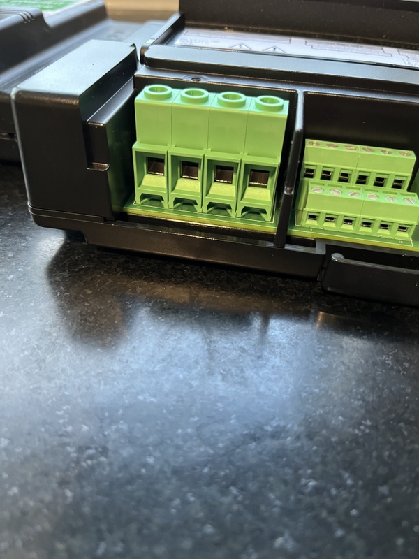 Afbeeldingslocatie: https://tweakers.net/i/TpXpAP5Q3C9eBsML9d6amFopSmw=/x800/filters:strip_icc():strip_exif()/f/image/eiTSm44ZbyYElZNmABKdcyTd.jpg?f=fotoalbum_large
