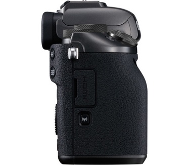 Canon M5 + EF-M 18-150mm F3.5-5.6 IS STM Zwart