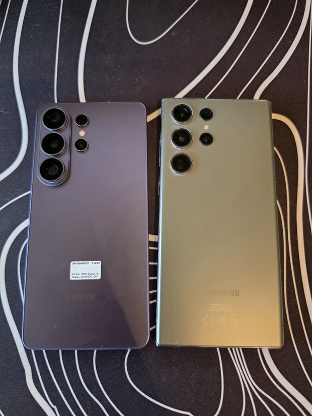 Afbeeldingslocatie: https://tweakers.net/i/TrZypNsBpbZbPVr0ByRhfVd1Qlc=/620x/filters:strip_icc():strip_exif()/m/324550/1W4j0ydnROBrMaBUXmWP0myd1SUuwAs2sSLO9dgrLBMpfZWGbs.jpeg?f=620xauto