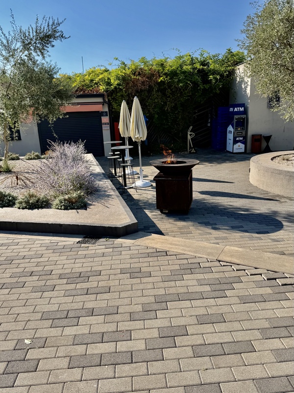Afbeeldingslocatie: https://tweakers.net/i/TsKYxsghvrQ08T4VKRlSlwzV3vM=/x800/filters:strip_icc():strip_exif()/f/image/XHwIl28TyyXyqh6tLDxh51Ph.jpg?f=fotoalbum_large