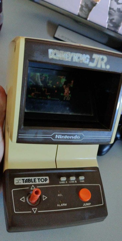 Afbeeldingslocatie: https://tweakers.net/i/TtAqyS-iUt70Vvo4avAl6J7r240=/x800/filters:strip_icc():strip_exif()/f/image/vCfYHqU3ROc7q12o9tGqjZWt.jpg?f=fotoalbum_large