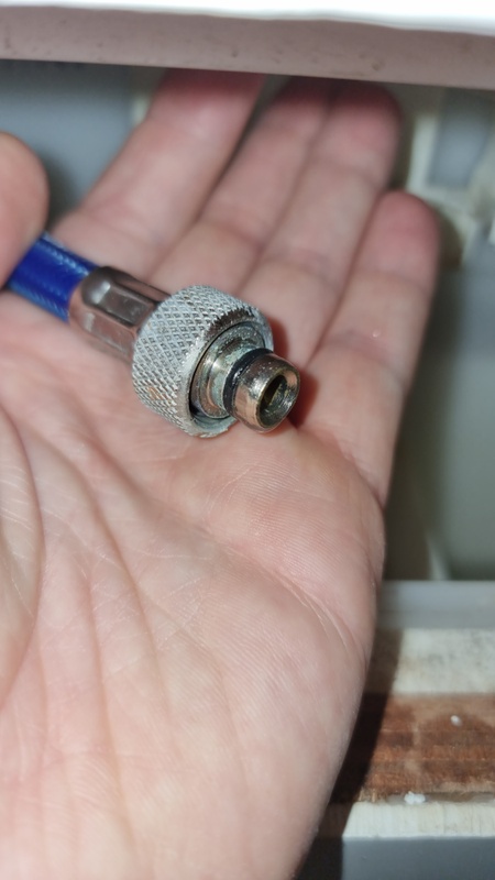 Afbeeldingslocatie: https://tweakers.net/i/Txh5S0p0mVZKRDzcaAF-CIbEYDA=/x800/filters:strip_icc():strip_exif()/f/image/gMAoeQjrNhSsU73xSd9bNmNE.jpg?f=fotoalbum_large