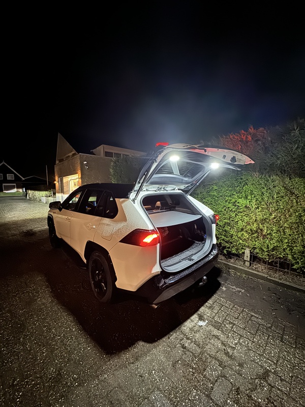 Afbeeldingslocatie: https://tweakers.net/i/TyYQZYFojjp7wgKldzuu1Q44gOc=/x800/filters:strip_icc():strip_exif()/f/image/q6pmzDqIGAtZgvJoWvOL3hOM.jpg?f=fotoalbum_large