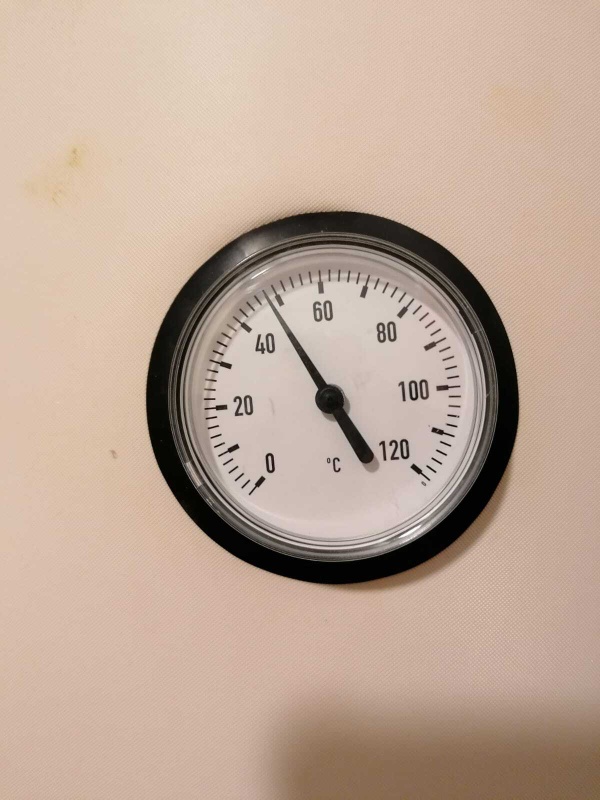 Afbeeldingslocatie: https://tweakers.net/i/TzpXIJ79uHQv4K3GtzvosLC6ReE=/x800/filters:strip_icc():strip_exif()/f/image/Yu7cgdhPjeOKbri3QwVG5gwD.jpg?f=fotoalbum_large