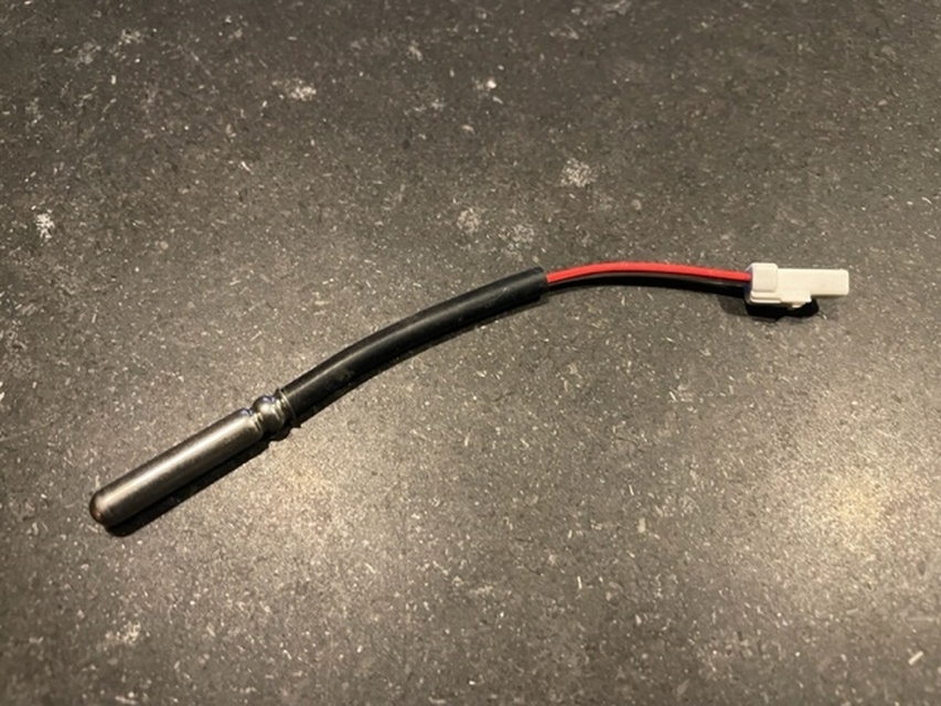 Afbeeldingslocatie: https://tweakers.net/i/TzqLsj6mD_mer1KDm-2yXN2D2Xo=/full-fit-in/4920x3264/filters:max_bytes(3145728):no_upscale():strip_icc():fill(white):strip_exif()/f/image/YbLuFU9k6qxWPiXePewgYphA.jpg?f=user_large