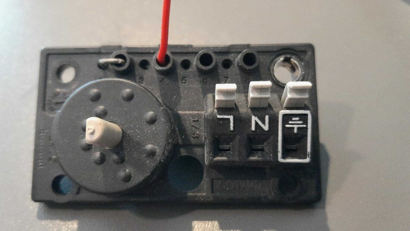 Afbeeldingslocatie: https://tweakers.net/i/U-McgAe2pVxLrF0hz3k57fhfDWE=/800x/filters:strip_icc():strip_exif()/f/image/VBMZdn1Sw1hirqYPwbxiGLor.jpg?f=fotoalbum_large