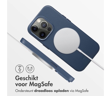 Accezz MagSafe Leather Backcover iPhone 14 Pro - Donkerblauw