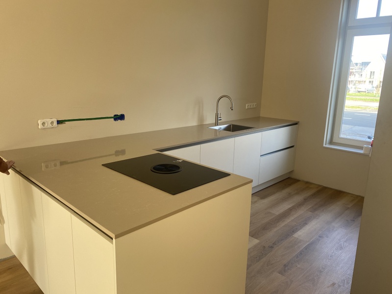 Afbeeldingslocatie: https://tweakers.net/i/U0hvjEKyJwe-njV1ErRNNKWS-HA=/800x/filters:strip_icc():strip_exif()/f/image/WunJ4qgPd546JHWd7Xn5Hxfp.jpg?f=fotoalbum_large