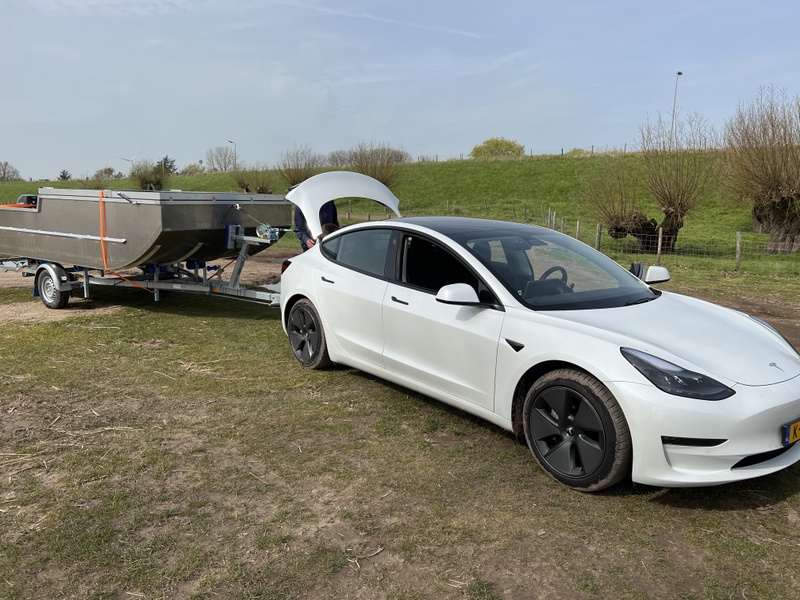 Afbeeldingslocatie: https://tweakers.net/i/U1dqD6Bh2ESQWJnQo87j2KKMkYw=/800x/filters:strip_icc():strip_exif()/f/image/fKRIwfMQGBj0S0hO04BBRKwY.jpg?f=fotoalbum_large