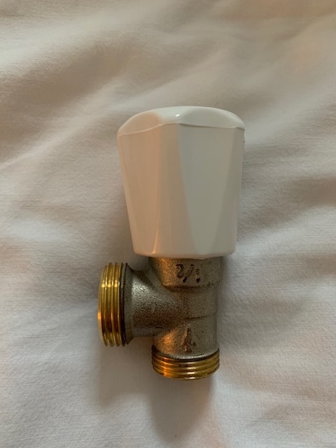 Afbeeldingslocatie: https://tweakers.net/i/U1pt3Fbsf8gvCIMWtQ5xJF2eQuQ=/full-fit-in/4920x3264/filters:max_bytes(3145728):no_upscale():strip_icc():fill(white):strip_exif()/f/image/Ugz8nObzFsMDhtqluyqy9ks9.jpg?f=user_large