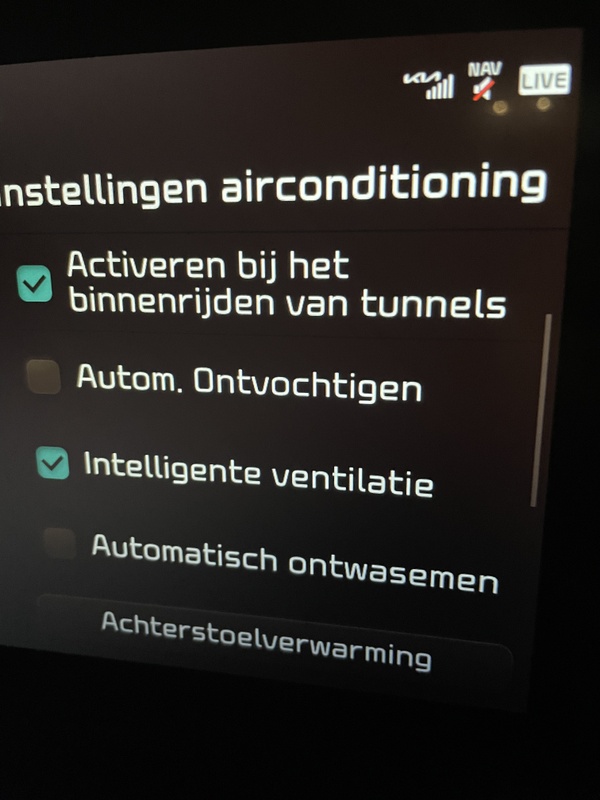 Afbeeldingslocatie: https://tweakers.net/i/U3vV7ytBiaoTAmMH2KiT3KFyzsA=/x800/filters:strip_icc():strip_exif()/f/image/qZGyTIyMy5EYxeiJ3hwECqqV.jpg?f=fotoalbum_large