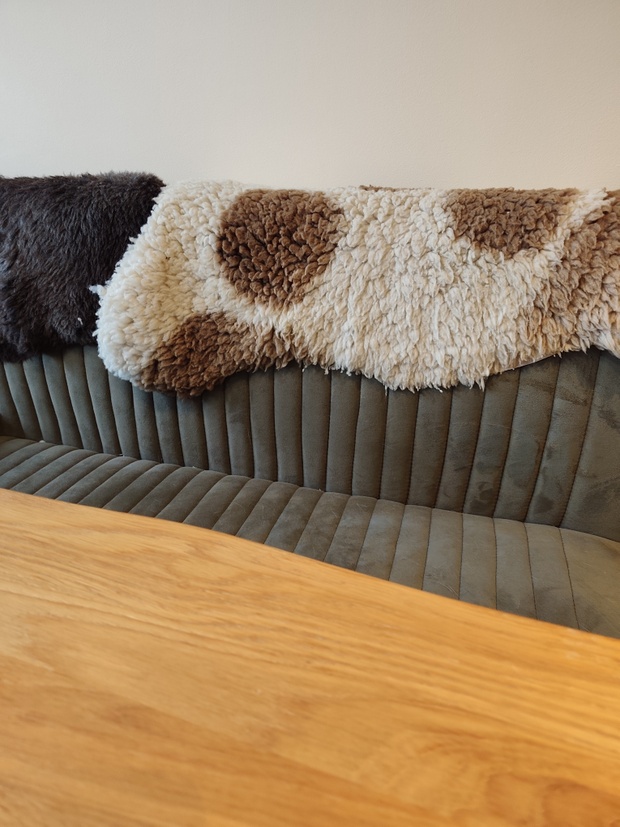 Afbeeldingslocatie: https://tweakers.net/i/U5e1PXNknrawVZ1PMTL0H0rmges=/620x/filters:strip_icc():strip_exif()/m/674583/1VZAzzNbQo7HTccLopYmXbXE9mCNBo0Vvs7sM0lXwfgpaMQCCm.jpeg?f=620xauto