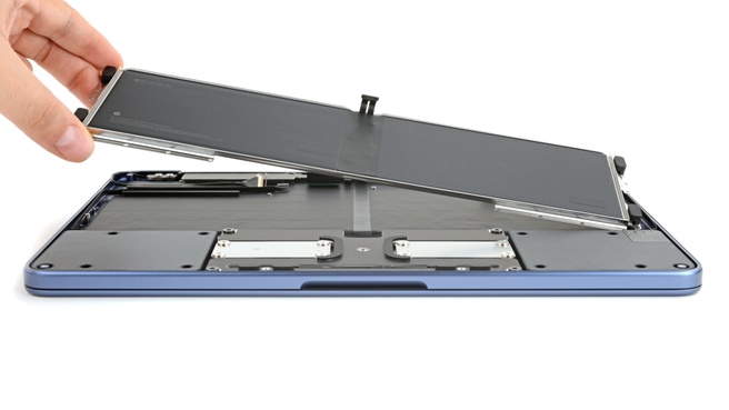 MacBook Neo-accu. Bron: iFixit