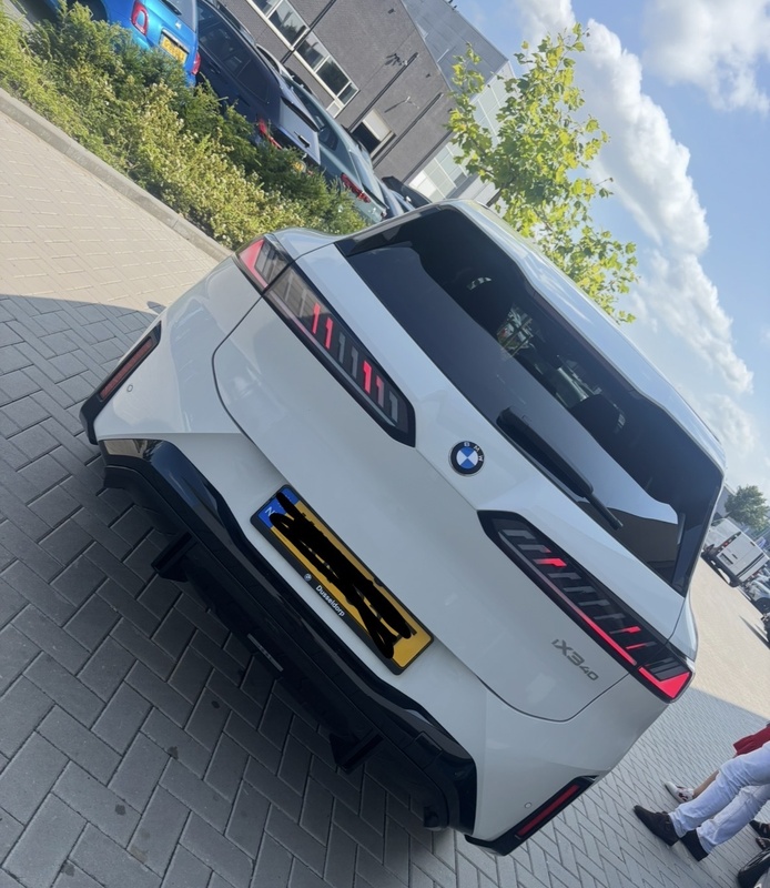 Afbeeldingslocatie: https://tweakers.net/i/U7Ve3b1noBiJfx99hMWVk9948u0=/x800/filters:strip_icc():strip_exif()/f/image/nvSS0GkVb3LJKdrDhEhnsW3M.jpg?f=fotoalbum_large