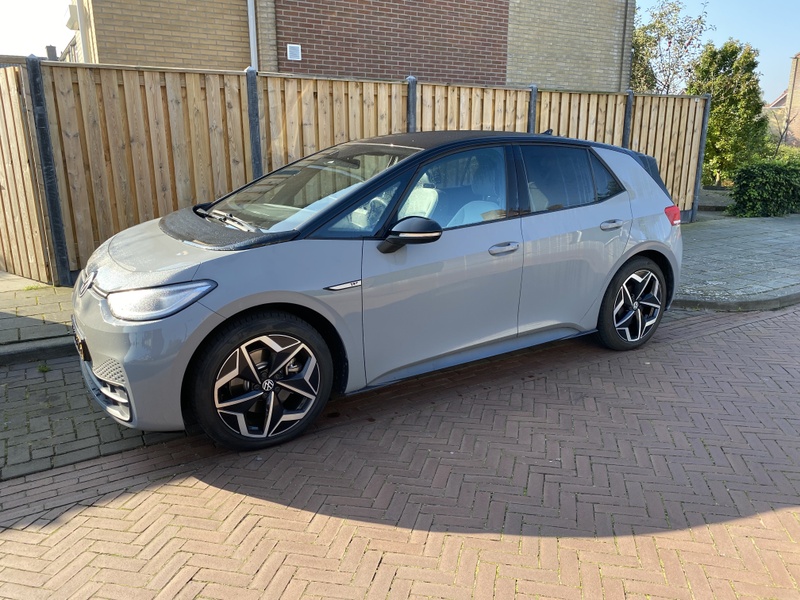 Afbeeldingslocatie: https://tweakers.net/i/U7bBXA_601_tk5YN9t-YvaQfV3Y=/800x/filters:strip_icc():strip_exif()/f/image/q6meqTE8uUjfMxIKOSjac8eY.jpg?f=fotoalbum_large