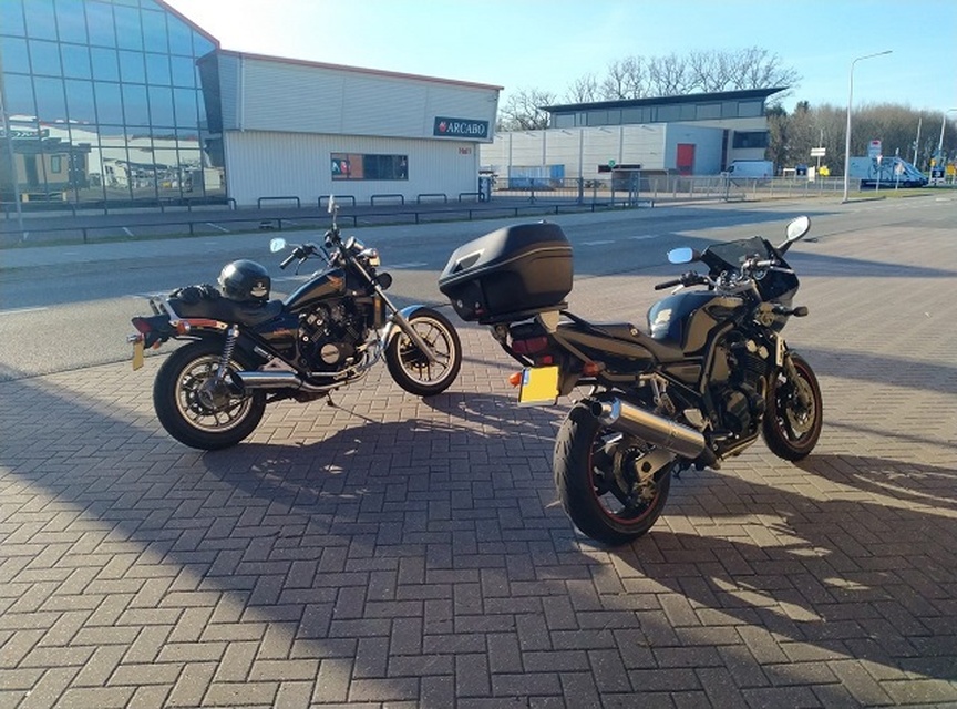 Afbeeldingslocatie: https://tweakers.net/i/U9EjCAjY57O9px5-vFU3DzPbg5M=/full-fit-in/4920x3264/filters:max_bytes(3145728):no_upscale():strip_icc():fill(white):strip_exif()/f/image/ErYB3nbDIAGVhaYvNjVk3fT3.jpg?f=user_large