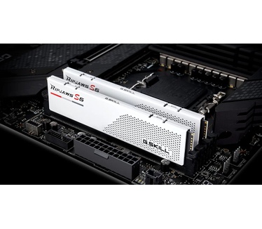 G.Skill F5-6400J3648F16GX2-RS5W