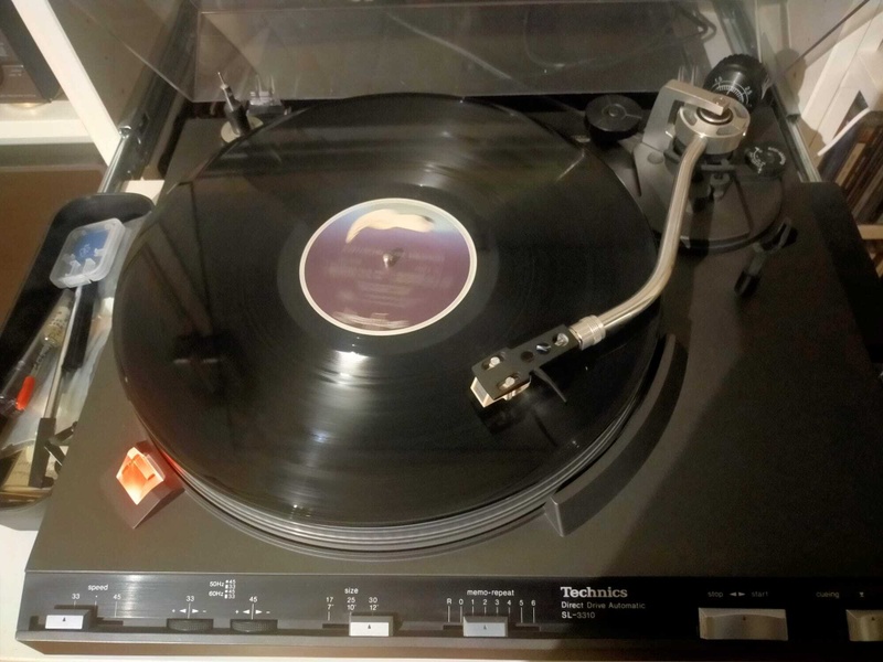 Afbeeldingslocatie: https://tweakers.net/i/UBq8wG62r48TRoNkWGTCdtWPhKU=/800x/filters:strip_icc():strip_exif()/f/image/KWFHJGS3S0ojWEKO10ItJwdF.jpg?f=fotoalbum_large