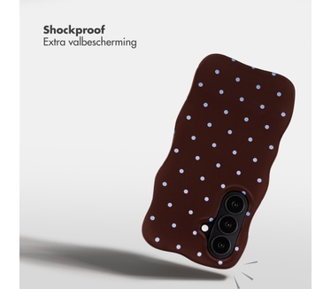 Selencia Vivid Wavy Backcover met MagSafe voor de Samsung Galaxy S26 - Happy Dots Chocolate