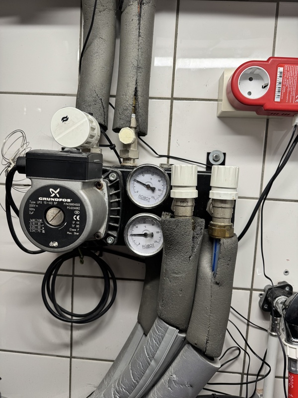 Afbeeldingslocatie: https://tweakers.net/i/UF6qNLL0CFwnlCJboMkdSmha_gM=/x800/filters:strip_icc():strip_exif()/f/image/sttiWjFoSj8bLZohfBB5OERy.jpg?f=fotoalbum_large