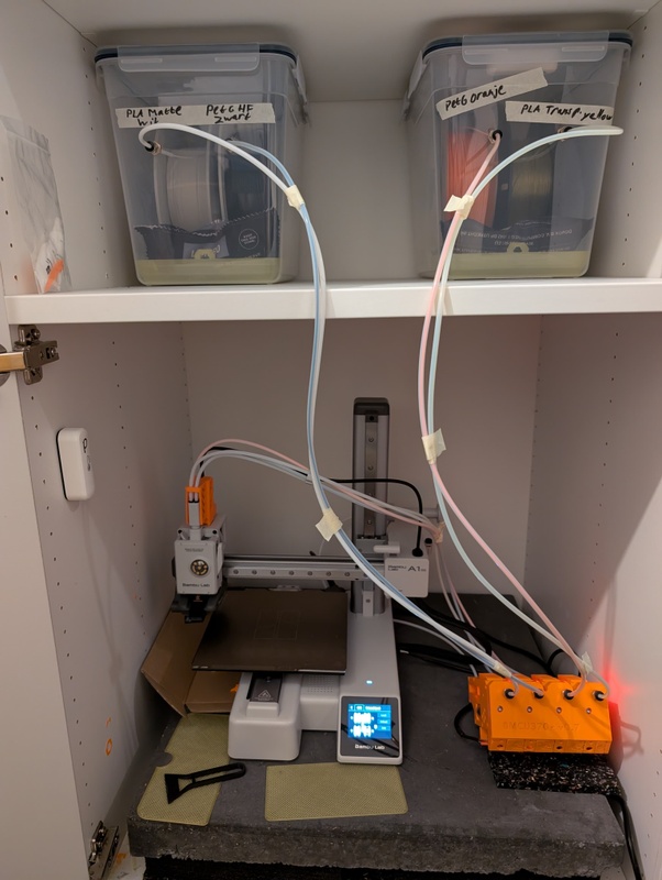 Afbeeldingslocatie: https://tweakers.net/i/UHf7a4OGGyoGcbLCltylIuzcJts=/x800/filters:strip_icc():strip_exif()/f/image/y2mB3nokALPKQZQ2gVOZGCXV.jpg?f=fotoalbum_large