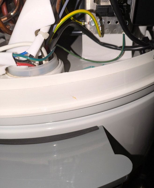 Afbeeldingslocatie: https://tweakers.net/i/UJMzMMw9eVOmkuZOXVT36cDKmes=/x800/filters:strip_icc():strip_exif()/f/image/HqlP4SvtBdeOLHzeBLgjWZZi.jpg?f=fotoalbum_large