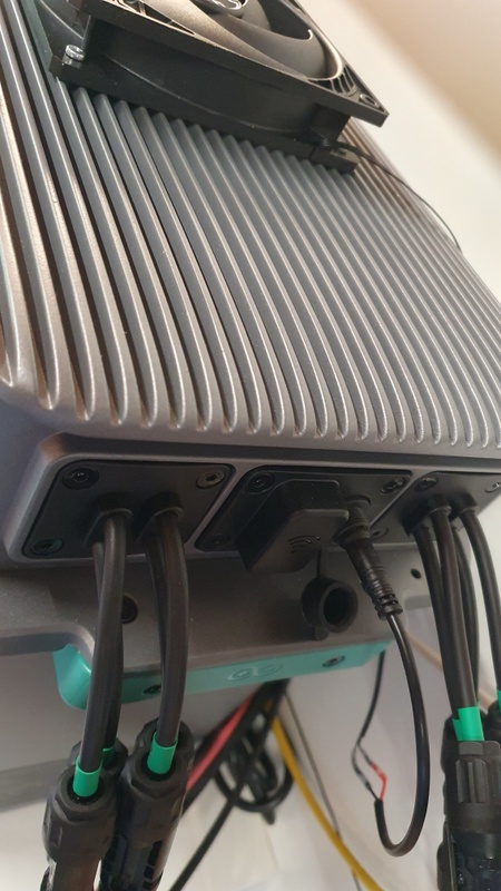 Afbeeldingslocatie: https://tweakers.net/i/UMQjVE4OJ6zNpmzwFKRMHxGKblE=/x800/filters:strip_icc():strip_exif()/f/image/0RgLCcOFB8zx2AFcdcOFuSA1.jpg?f=fotoalbum_large