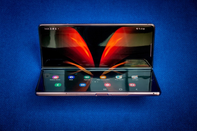 Samsung Galaxy Z Fold2