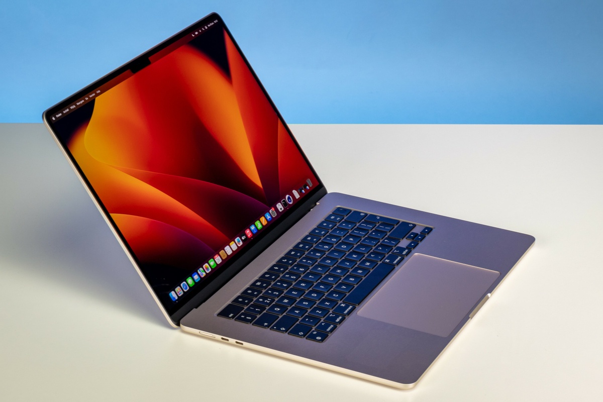 Apple MacBook Air 15