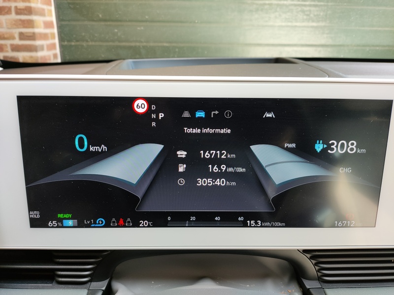 Afbeeldingslocatie: https://tweakers.net/i/USAsYlbnXLw7nPaPZrnhJ__Lcfs=/800x/filters:strip_icc():strip_exif()/f/image/gNEQwoqUA3JJPH7y6xqII0zu.jpg?f=fotoalbum_large