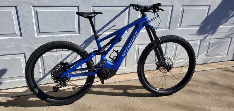 Afbeeldingslocatie: https://tweakers.net/i/USGkJDOSgR4v-rcUj-1y1ID6_z4=/800x/filters:strip_icc():strip_exif()/f/image/X2FIq9zgXULpmy4q0aBHee5b.jpg?f=fotoalbum_large