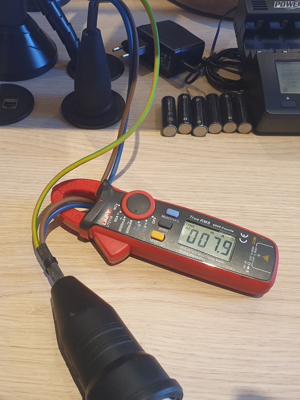 Afbeeldingslocatie: https://tweakers.net/i/UVC-VoG7vHsI85UdzqJR1Jzrpmk=/x800/filters:strip_icc():strip_exif()/f/image/jQ4W5DG0tehk7USUbLcKSrk6.jpg?f=fotoalbum_large