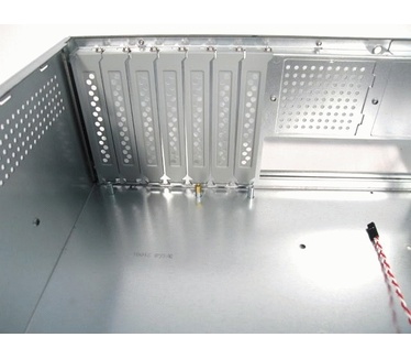 Chieftec UNC-310L-B (3U, E-ATX, 550W, Zwart)