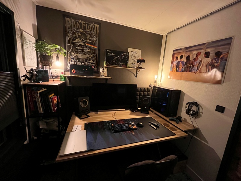 Afbeeldingslocatie: https://tweakers.net/i/UVoLuZPKFy1ZnZlwqUc4byNueAo=/800x/filters:strip_icc():strip_exif()/f/image/VOPlV9ThO8iIM7VjoXFMf1MI.jpg?f=fotoalbum_large