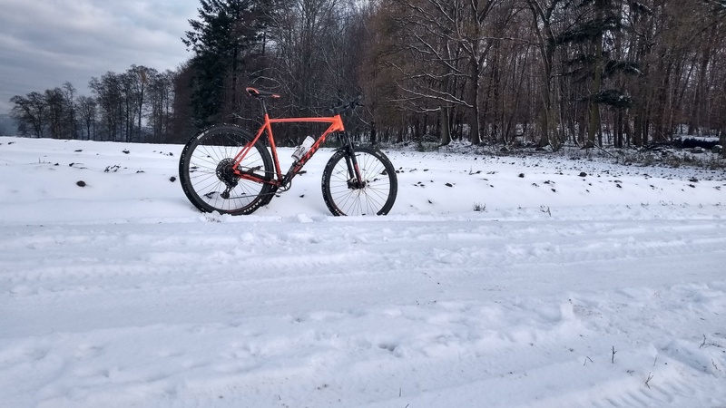 Afbeeldingslocatie: https://tweakers.net/i/UXFEealGjqcUIc1Ahk44-3bapqw=/800x/filters:strip_icc():strip_exif()/f/image/HJauEarWACnK6cjybUbO4mQx.jpg?f=fotoalbum_large