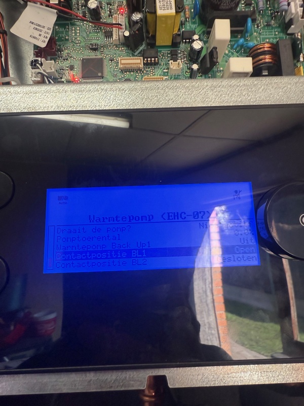 Afbeeldingslocatie: https://tweakers.net/i/U_gfV0J9cbjRaxr46vYbNkqSssg=/x800/filters:strip_icc():strip_exif()/f/image/iQIBsmwkAO9x4xMhg9hJc5Ln.jpg?f=fotoalbum_large