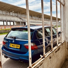 Afbeeldingslocatie: https://tweakers.net/i/UaINTX6trJzLowY60snUgtR4X68=/232x232/filters:strip_icc():strip_exif()/f/image/h53Fu0Xr48zjRvjBPZTCPmXK.jpg?f=fotoalbum_tile