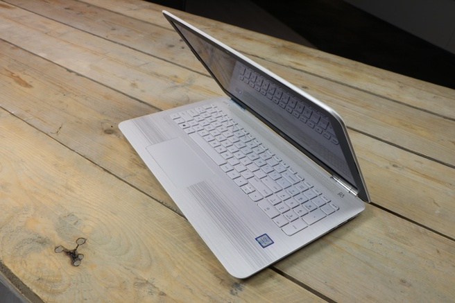 HP Pavilion 15