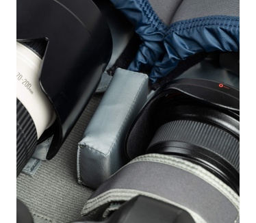 Think Tank Photo Shape Shifter 37L