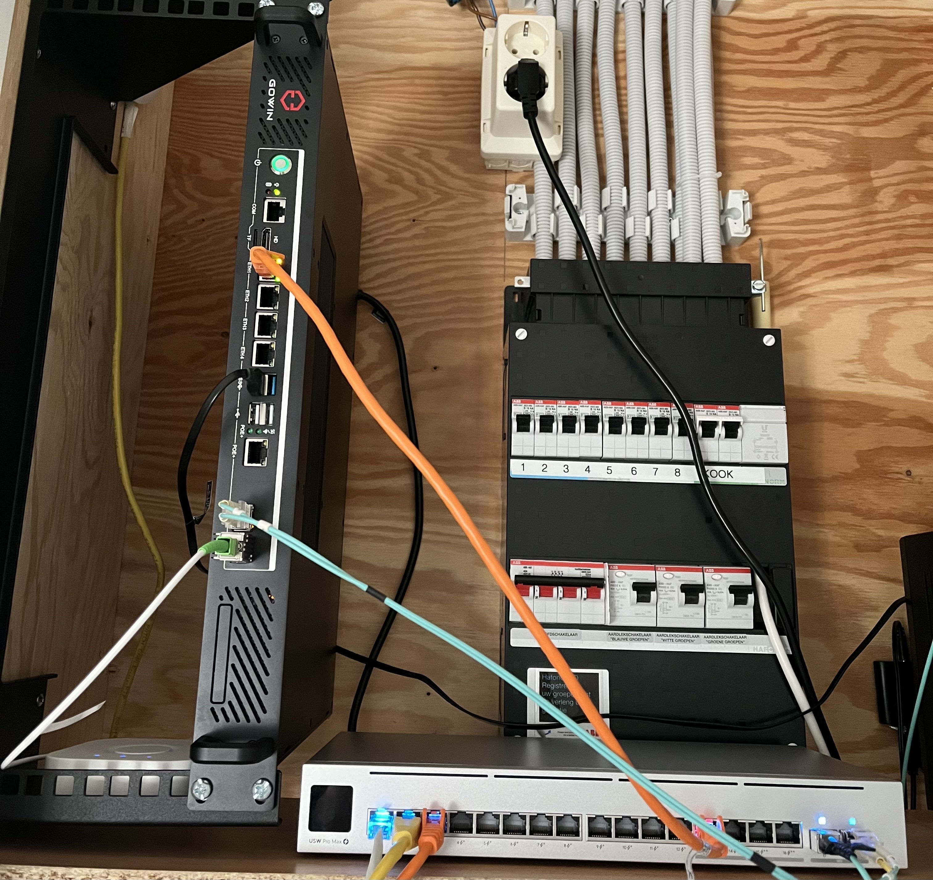 Het >10 Gbit zelfbouw router topic - Netwerken - GoT
