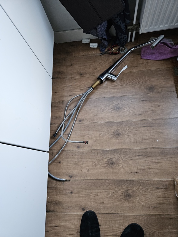 Afbeeldingslocatie: https://tweakers.net/i/Ult5nvNEqBOfVSmNav0qRD4QwRM=/x800/filters:strip_icc():strip_exif()/f/image/k0QGJg6QOfTWevtlLkABO6lg.jpg?f=fotoalbum_large