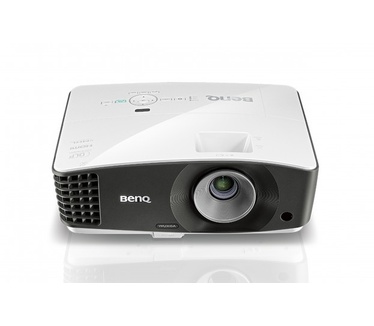 BenQ MU686