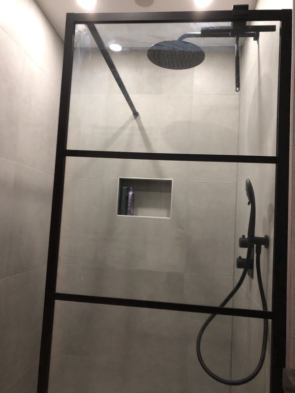 Afbeeldingslocatie: https://tweakers.net/i/UqUA-qsqJ0-LirIMBT8VAn3w3A0=/x800/filters:strip_icc():strip_exif()/f/image/ahsdgutn1bMfx6LYghNbK2Cf.jpg?f=fotoalbum_large