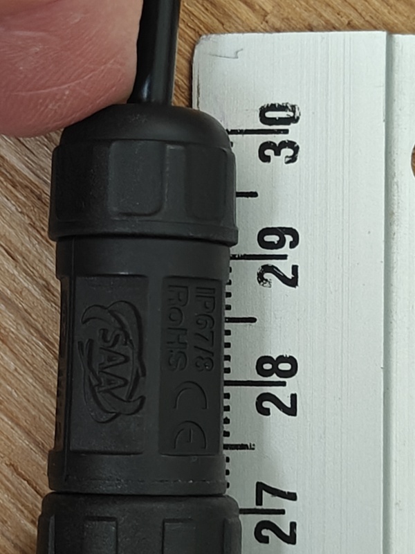 Afbeeldingslocatie: https://tweakers.net/i/Ur8nXfsrttSSxTXyRJmIGtAloY8=/x800/filters:strip_icc():strip_exif()/f/image/FbqDDKJ1zKSOCrQXGlFh6DLA.jpg?f=fotoalbum_large