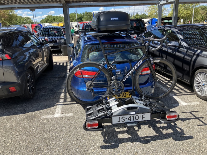 Afbeeldingslocatie: https://tweakers.net/i/UrdpJTZIi3V83j-i2DRDPtLqRzo=/800x/filters:strip_icc():strip_exif()/f/image/aiCi3BU2WY8zBsQ8DrRnoX8u.jpg?f=fotoalbum_large