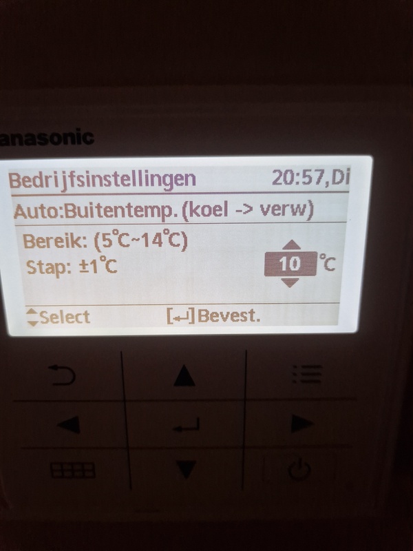 Afbeeldingslocatie: https://tweakers.net/i/UvuqW0kB05biZjFZzsaHh5hhPHM=/x800/filters:strip_icc():strip_exif()/f/image/zZWXu4b5YN4Ra4cwJXfMmfTs.jpg?f=fotoalbum_large