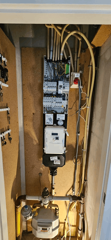 Afbeeldingslocatie: https://tweakers.net/i/UxTnKDK0xQA_kCUF6Kr_LxOiSzA=/x800/filters:strip_exif()/f/image/DTjZLq4CM4IVXs3e5oexn75i.png?f=fotoalbum_large